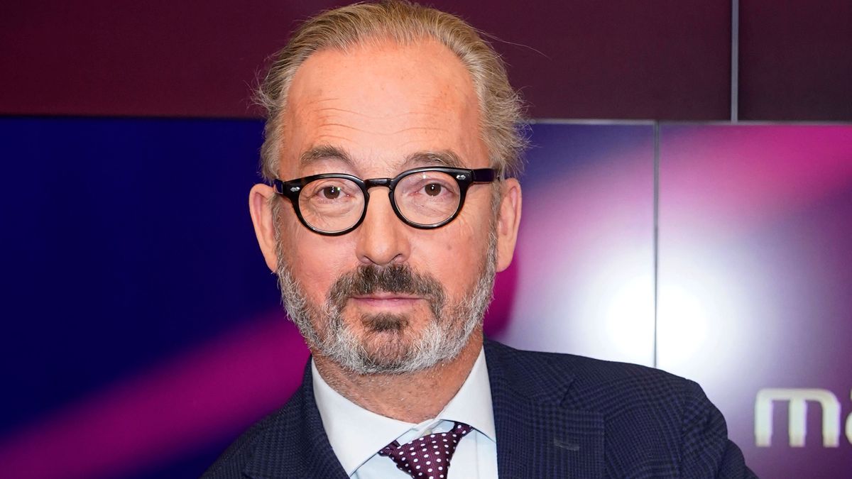 (S+) Meinung: Meinungsfreiheit in Deutschland: Witze als Risiko?