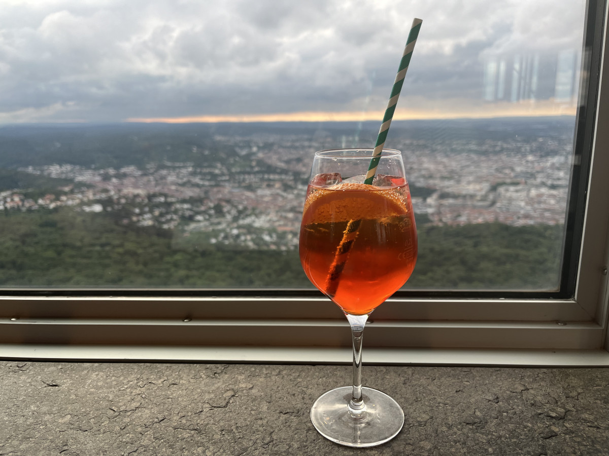 Aperol hoch über Stuttgart