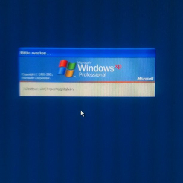 Feierabend. Windows wird heruntergefahren.