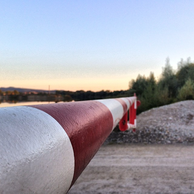 Schranke ohne Pommes