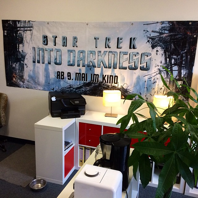 Büroeinrichtung: komplett.