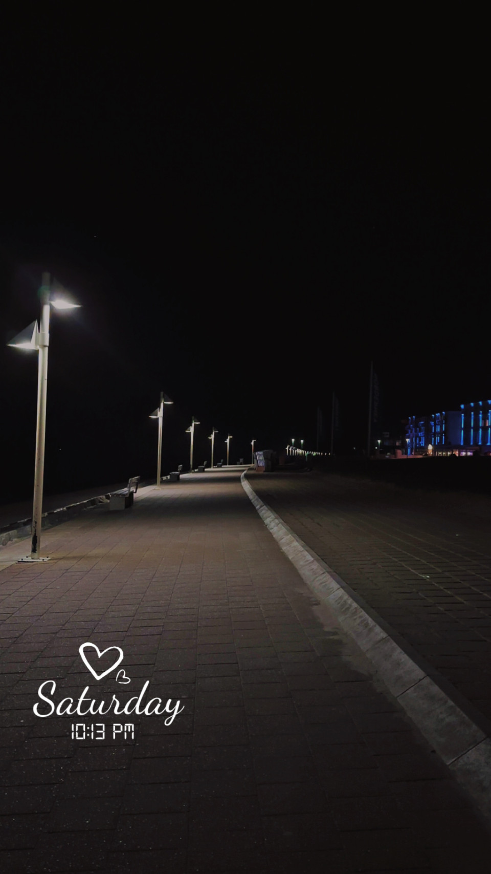 Strandpromenade am 18. April 2026