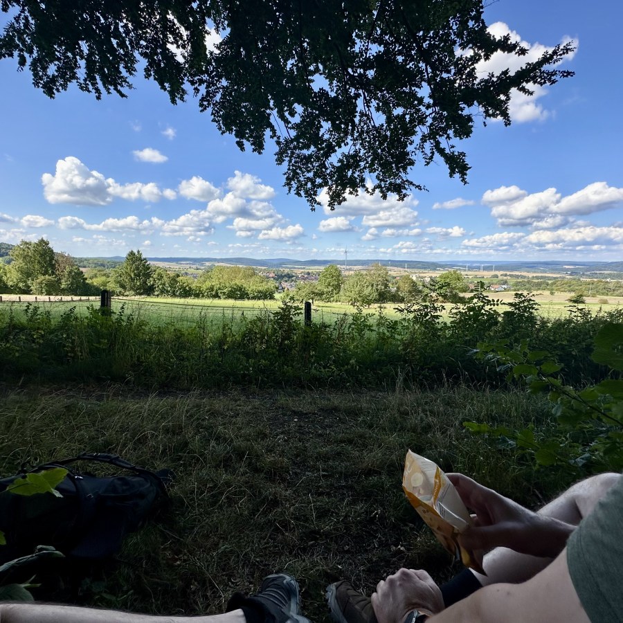 Diesmal haben wir es bis zum Börderler Berg geschafft, um uns zu Stärken und die erste Hälfte des Weges ohne Bank auszugleichen.
