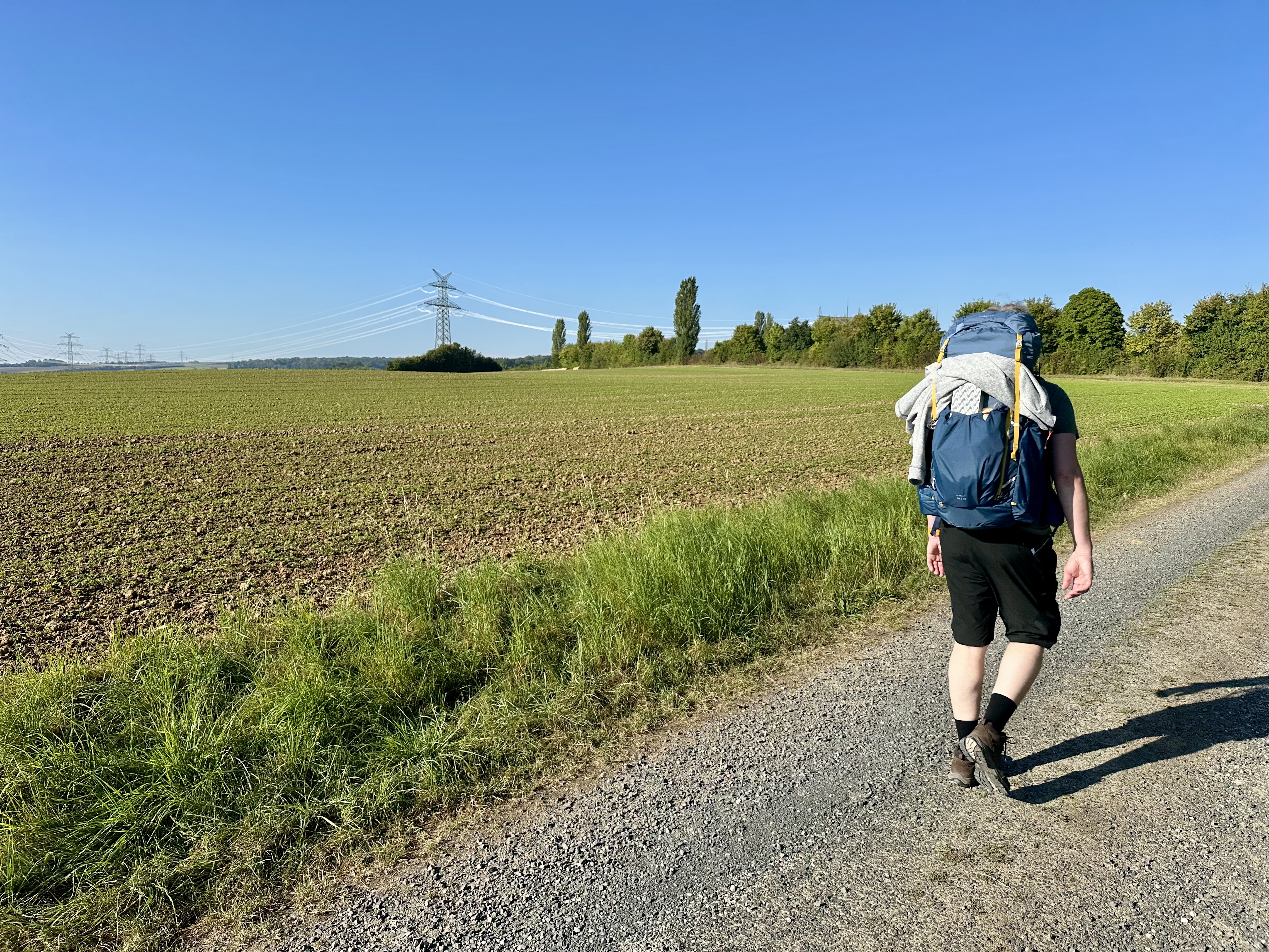 Hier waren wir noch motiviert: Der Beginn gleich hinter Tiefenbrunn.